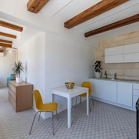 The Glen Residences *