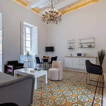 The Glen Residences Apartment