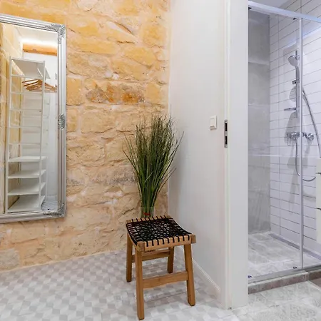 The Glen Residences Apartament