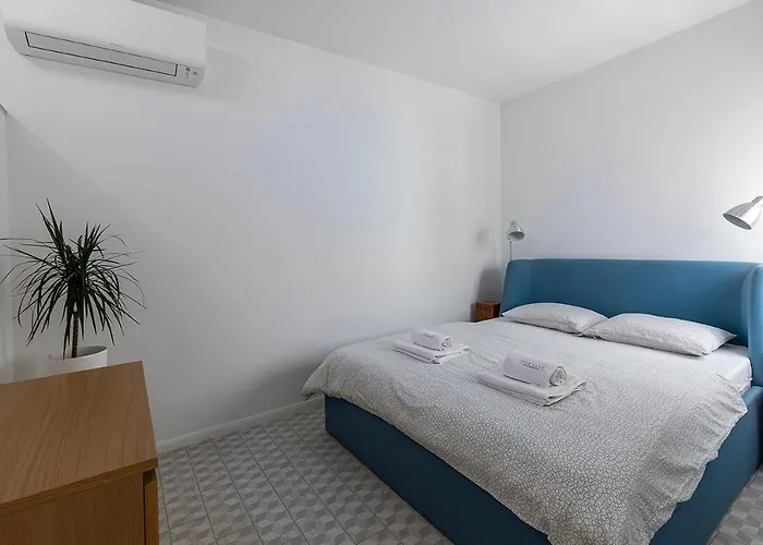 The Glen Residences *